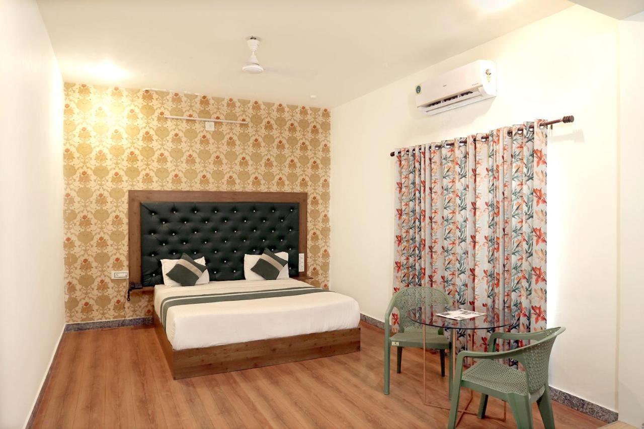 Hotel Tree Of Heaven Udaipur Extérieur photo